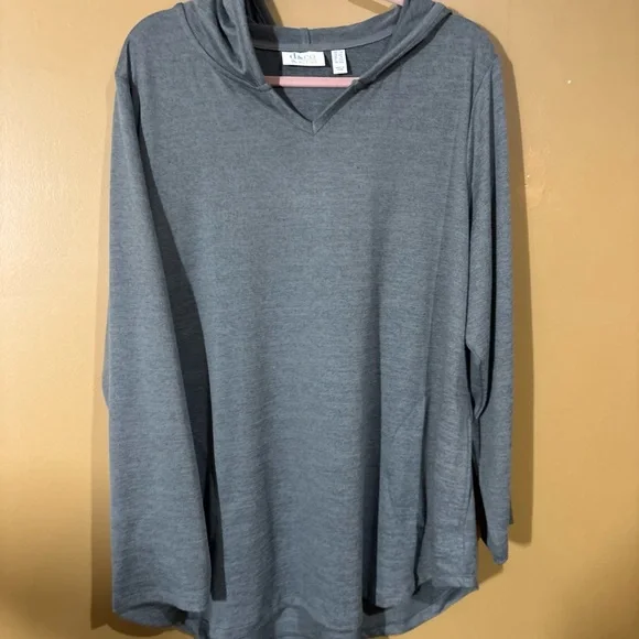 Denim&Co Gray Hooded Sweatshirt - Picture 3 of 9
